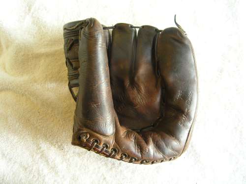 Bob Dillinger Rawlings BD Front Doug